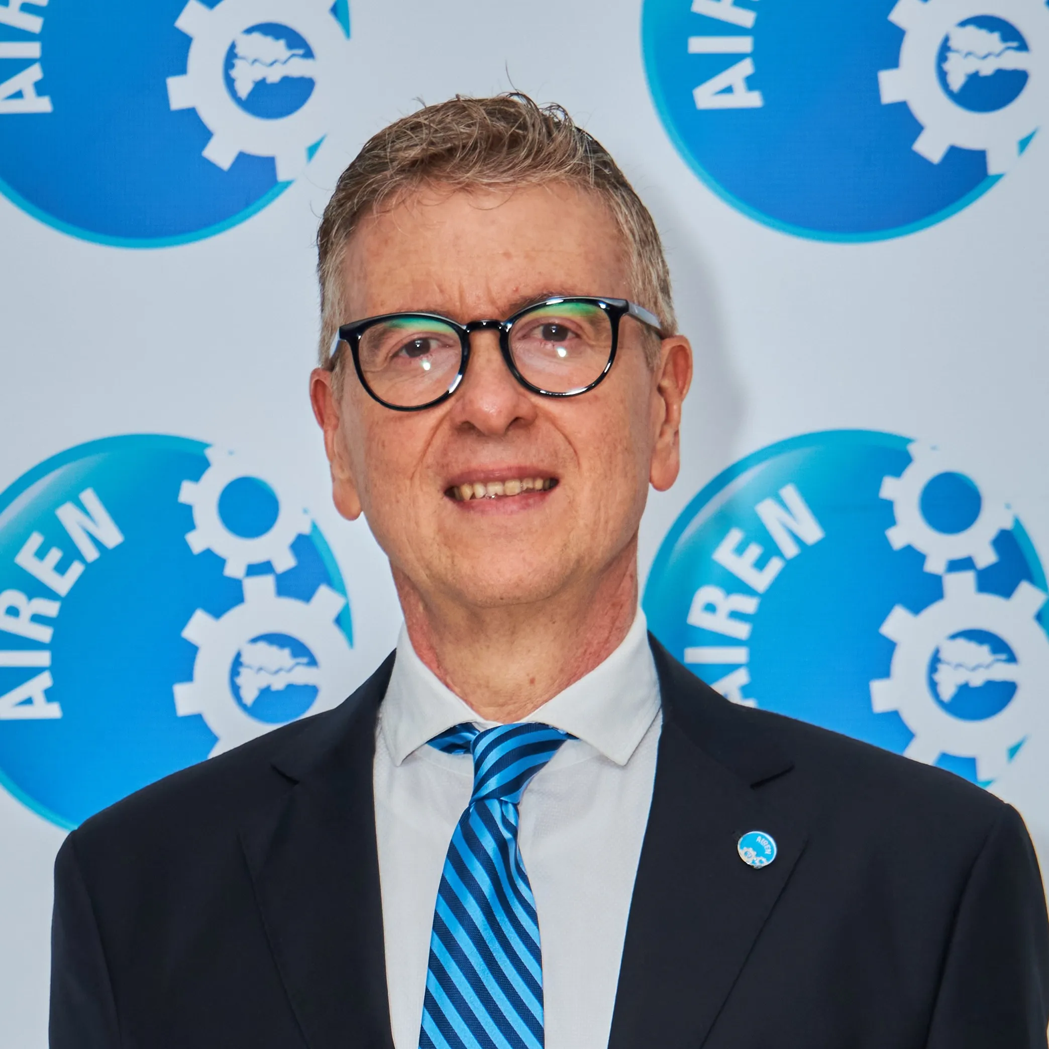 Paulo Paiewonsky
Tesorero. José Paiewonsky e Hijos